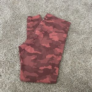 Pink camo lulu lemon align leggings!